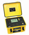 Control şi siguranţă electrică Controlere de izolaţie digitale > Plajă largă de măsurare, de la 10 kω la 30 TΩ: Curent de sarcină de 5 ma Ecran LCD mare, retroiluminat, cu afişaj digital, bargraf şi