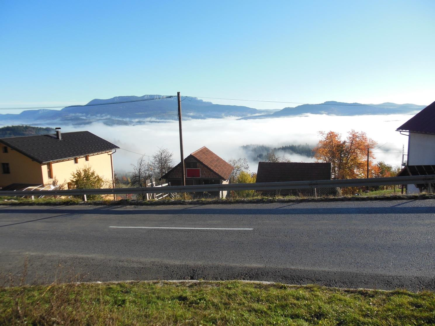 Εικόνα 5.4 Ομίχλη ακτινοβολίας σε κοιλάδα στη Μπάνια Λούκα (Βοσνία).