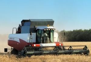 Αύξηση παραγωγής αγροτικών μηχανημάτων λόγω κρατικών επιδοτήσεων Η μαζική κρατική υποστήριξη που έχει λάβει ο κλάδος των αγροτικών μηχανημάτων στη Ρωσία οδήγησε στη σημαντική εκτόπιση των εισαγόμενων