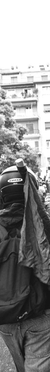 Ο ι 400 αντιφασίστες κι αντιφασίστριες που διαδηλώσαμε στις 12 Νοέμβρη είχαμε διώξει από το μυαλό μας την «εξαρτημένη Ελλάδα». Δεν απαιτούσαμε «εθνική ανεξαρτησία».