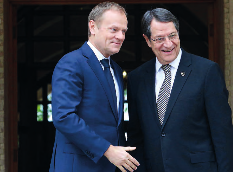 γάμος χωρίς ραντεβού sinopsis Μακρή