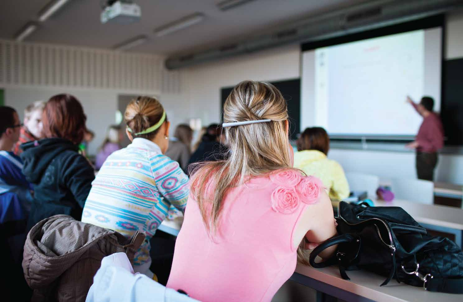 Η εταιρία μας Εξασφαλίζουμε την Πρακτική Άσκηση για τους καταρτιζόμενους και ταυτόχρονα προωθούμε ενεργά την επαγγελματική τους αποκατάσταση με το Γραφείο Συμβουλευτικής και Σταδιοδρομίας.