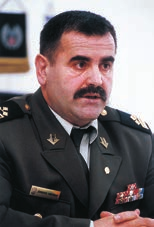 RAZGOVOR nja zna nja i vjeπ ti na po tre bnih za pla ni ra nje i pro ved bu rat nih i ne rat - nih ope ra ci ja za ra zi nu zdru æ e nih nam jen sko -or ga ni zi ra nih sna ga iz sas ta va OS-a u