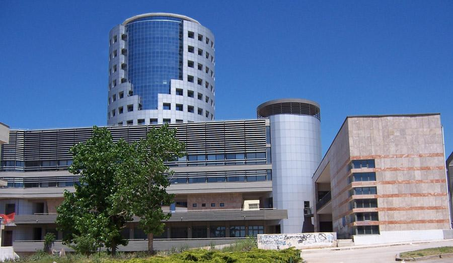 πλέον κάτω από το όριο ασφαλείας καθώς η κατάσταση επιδεινώθηκε περαιτέρω τους τελευταίους μήνες λόγω της λήξης της σύμβασης των εργαζομένων στις εργολαβίες και της διαθεσιμότητας των διοικητικών