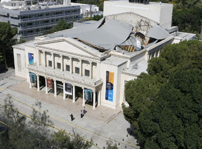 και μικρές όπερες καθότι θα διαθέτει μικρή βυθιζόμενη σκηνή. Ο εξωραϊσμός της περιοχής της Αρχιγραμματείας και του χώρου του παλιού ΓΣΠ.