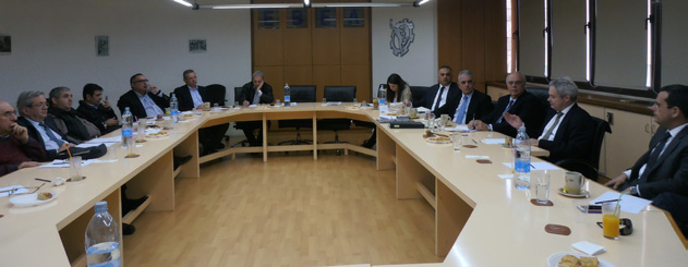 Ενημέρωση για την πορεία διαπραγματεύσεων στο Κυπριακό Το Διοικητικό Συμβούλιο του Εμπορικού και Βιομηχανικού Επιμελητηρίου Λευκωσίας σε συνεδρία του ημερομηνίας 7.3.