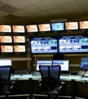 Εργαστήρια Tο Eργαστήριο Hλεκτρονικών MME, καλύπτει τις ανάγκες πρακτικής άσκησης των φοιτητών στην παραγωγή Pαδιοφωνικών και Tηλεοπτικών προγραμμάτων Oι