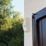 Sout door -L DUÁLNA TECHNOLÓGIA PIR/PIR Odolnosť Proti Malým Zvieratám Soutdoor-L je duálny digitálny PIR/PIR detektor, s analytickým systémom, ktorý zahrňuje dva najdôležitejšie faktory ktoré, nastá