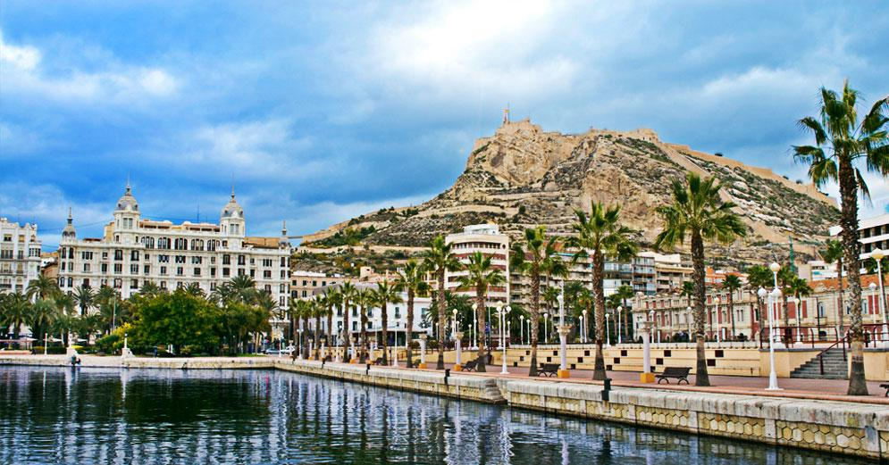 Αν ήσουν τουρίστας στην Αλικάντε, τι θα σου έκανε πιο πολύ εντύπωση; If you were a tourist in Alicante, what would impress you the most?