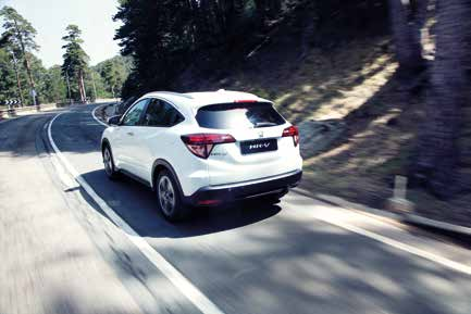 03 ÚVOD NAVRHNUTÉ S PRESNOSŤOU PRE VÁŠ ŽIVOT HR-V vám dá viac. Toto štýlové, všestranné a praktické auto vám prinesie výnimočný zážitok z jazdy, minimum kompromisov, ale zato veľa zábavy.