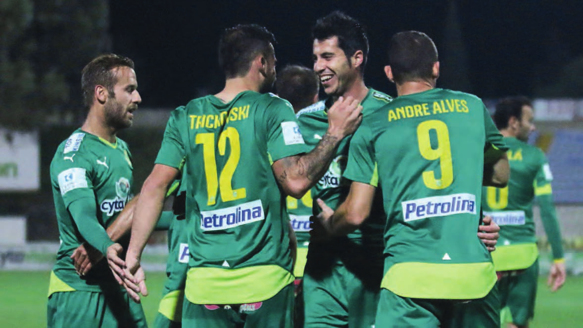 38 cmyk_38-38_inn 30/03/16 21:39 Page 38 38 SPORTS ΠΟΔΟΣΦΑΙΡΟ ΤΡΙΤΗ 29 ΜΑΡΤΙΟΥ 2016 sporttime Ξέρουν τον τρόπο ν' αντιδρούν Επιστροφή στις προπονήσεις για τους «κιτρινοπράσινους» και τελική ευθεία