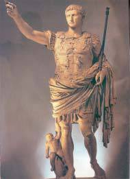 Όρισαν τον αυτοκράτορα «πρώτο πολίτη» της χώρας κι όλοι όφειλαν πίστη και υπακοή σ' αυτόν. Έδωσαν τον τίτλο του Ρωμαίου πολίτη(1) σε όσους κατακτημένους αποδέχονταν την κυριαρχία της Ρώμης.
