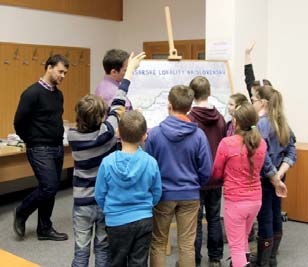 ENVIROVÝCHOVA/ ENVIROOSOBNOSŤ Mokrade pre našu budúcnosť: trvalo udržateľná existencia Mokrade poskytujú prostredie pre život obrovskému množstvu živočíchov a rastlín, ochraňujú naše pobrežia,
