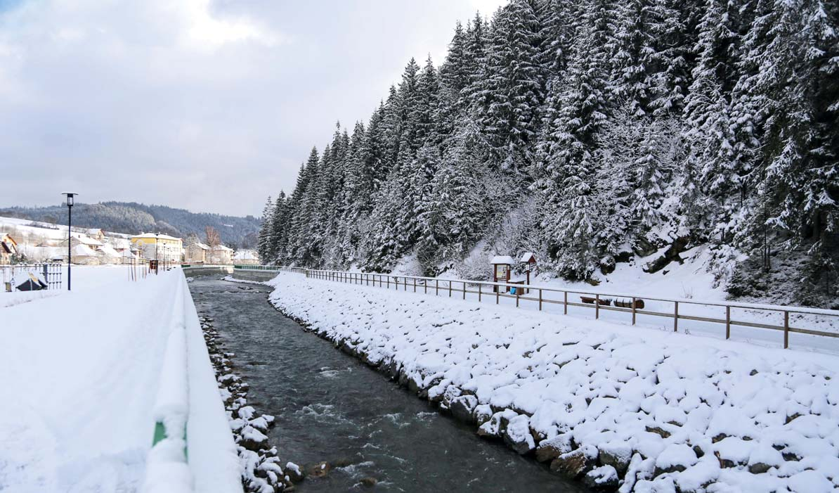 ENVIROPROJEKT Prelomový rok pre vodo Medzi hlavné činnosti Slovenského vodohospodárskeho podniku, š. p., patrí starostlivosť o vodné toky a protipovodňové opatrenia.