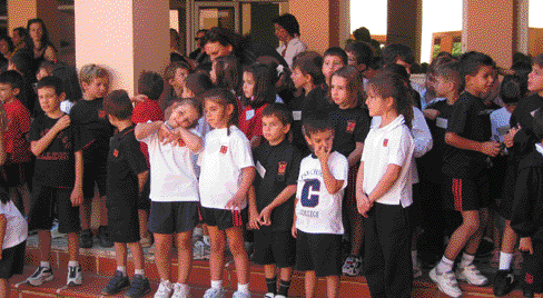 ª π 13 ª π ø ƒπ ª ƒø π Η Πρόεδρος του Συλλόγου Ρίτα Βαφειαδάκη και η Γ.