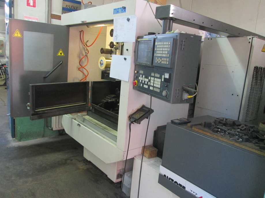 teža: 500 kg, rezalna površina: 320x220x180mm, premer žice