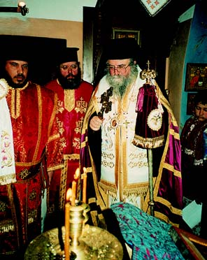 Αμβρόσιος, μὲ τὴν εὐλογία τοῦ Σεβασμιωτάτου Μητροπολίτου Ωρωποῦ καὶ Φυλῆς κ.