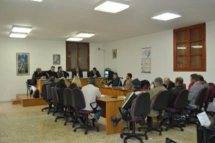 μαθητές έμαθαν διάφορες τεχνικές ζωγραφικής, παραγωγής σιροπιών και παραδοσιακών φαγητών.