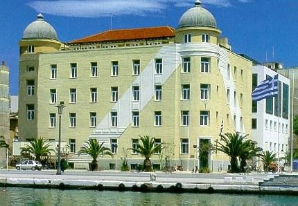 Το 1984 η ίδρυση του Πανεπιστημίου Θεσσαλίας στην πόλη αποτέλεσε λύση στο πρόβλημα της επανάχρησης αρκετών βιομηχανικών κτιρίων παράλληλα με τις δράσεις αξιοποίησης από τη δημοτική αρχή (Αδαμάκης,