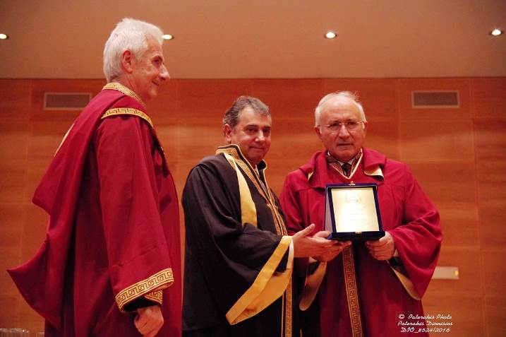 «Η ΥΨΙΣΤΗ ΑΚΑΔΗΜΑΪΚΗ ΔΙΑΚΡΙΣΗ ΤΟΥ ΤΙΤΛΟΥ ΤΟΥ ΕΠΙΤΙΜΟΥ ΔΙΔΑΚΤΟΡΑ ΑΠΟΝΕΜΗΘΗΚΕ ΣΤΟΝ ΠΡΟΕΔΡΟ ΤΗΣ Ε.Σ.Ε.Ε. & ΤΟΥ ΕΒΕΠ, κ.