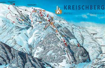 Hotel ima zatvoreni bazen, saunu, parnu kupelj, natkriveni teniski teren, dvoranu za squash, kuglanu, kozmetiëki salon i solarij. Sve sobe imaju TWC, telefon, mini bar, radio, TV, sef i balkon.