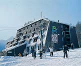 Austrijske skijaπke karte moæete kupiti u Kranjskoj Gori u agenciji i u hotelu Kotnik (gosp. Brane Justin).