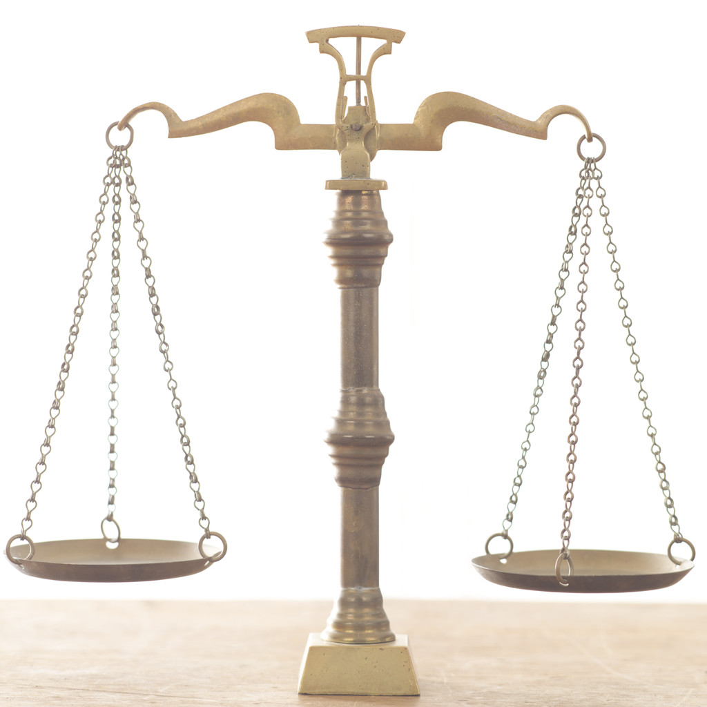 DWA AK RESPONSABLITE ELÈV Objektif chapit sa a se pou pèm èt elèv yo gen maksimòm libète anba lalwa, ki koresponn ak responsablite lekòl la gen pou sante, sekirite, ak byennèt elèv.