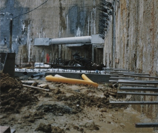 Avantaje: nplanificare flexibilă nalcătuire simplificată a cofrajului nmontaj rapid, în serie nla fel de sigur ca şi turnarea în beton nsarcini definite naplicare orizontală, verticală şi peste cap