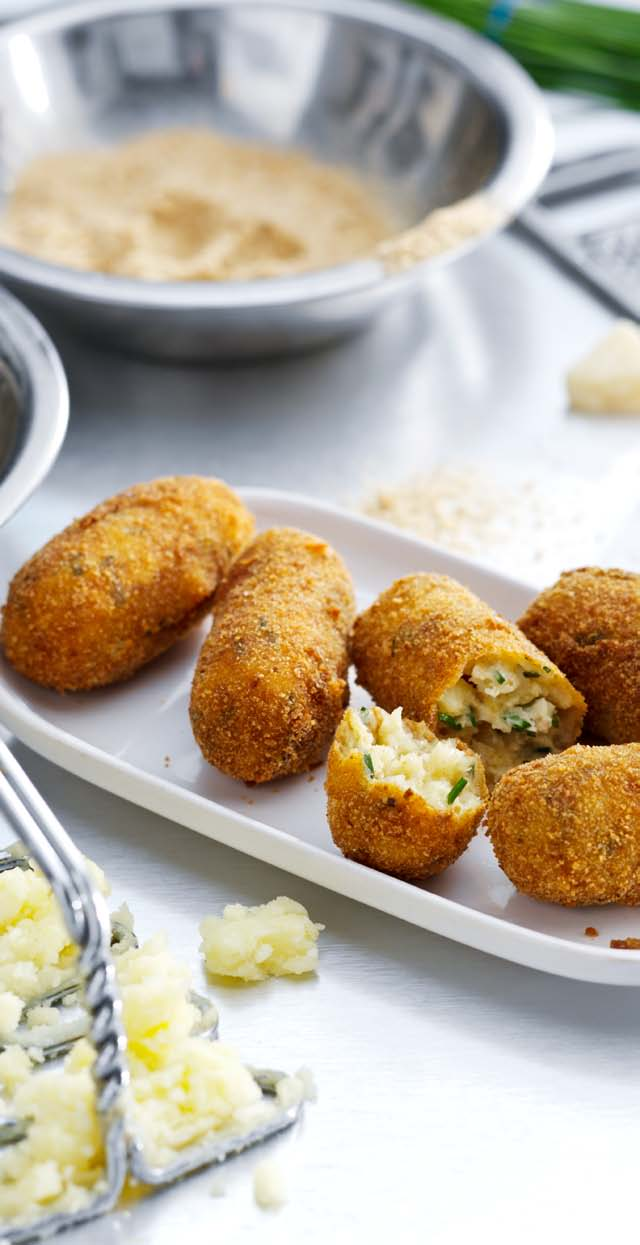 Potato Croquettes with Parmesan Cheese Parmesan Peynirli Patates Kroket Κροκέτες πατάτας με παρμεζάνα Potatoes & Fries Patates ve Kızartmalar Ψητές και τηγανιτές πατάτες Each portion contains Bir
