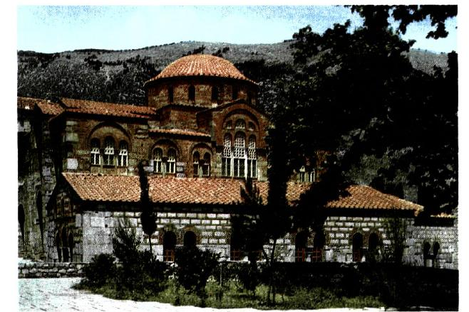 Η μονή του Οσίου Λουκά Βοιωτίας (κατά τη βυζαντινή εποχή, Φωκίδα), καθολικό γ) Βασικοί σταθμοί στην εξέλιξη της χριστιανικής λατρείας Η χριστιανική λατρεία θεμελιώθηκε κατά την αποστολική εποχή