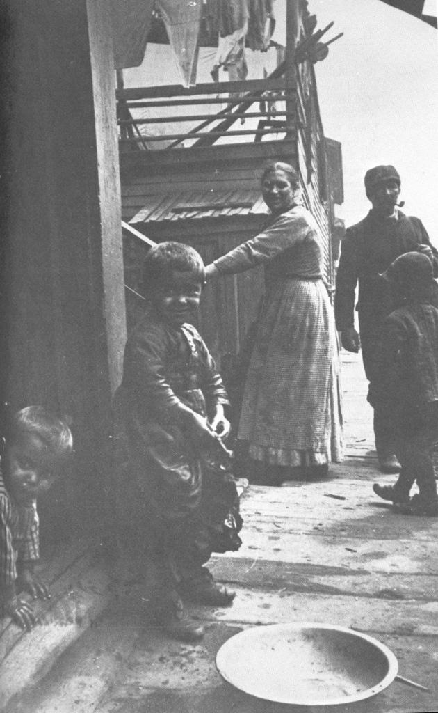 Λονδίνο πληθυσμός 1801 1 εκ. 1851 2 εκ. 1881 4 εκ Μάντσεστερ 1801 95.000 1851 250.000 Προσδ.