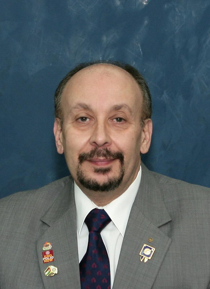 Συνεστίαση 26 Σεπτεµβρίου 2011 Σελίδα 6 Fellow Rotarians, All of us are familiar with Rotary International which is made up of more than 34,000 clubs. These clubs include over 1.