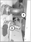 Dopúšťanie vody do vykurovacieho systému Podmienky pre dopúšťanie VV do kotla a systému Dopúšťanie vody do vykurovacej sútavy (len malé množstvo) je možné vykonať dopúšťacím ventilom na kotli (obr.