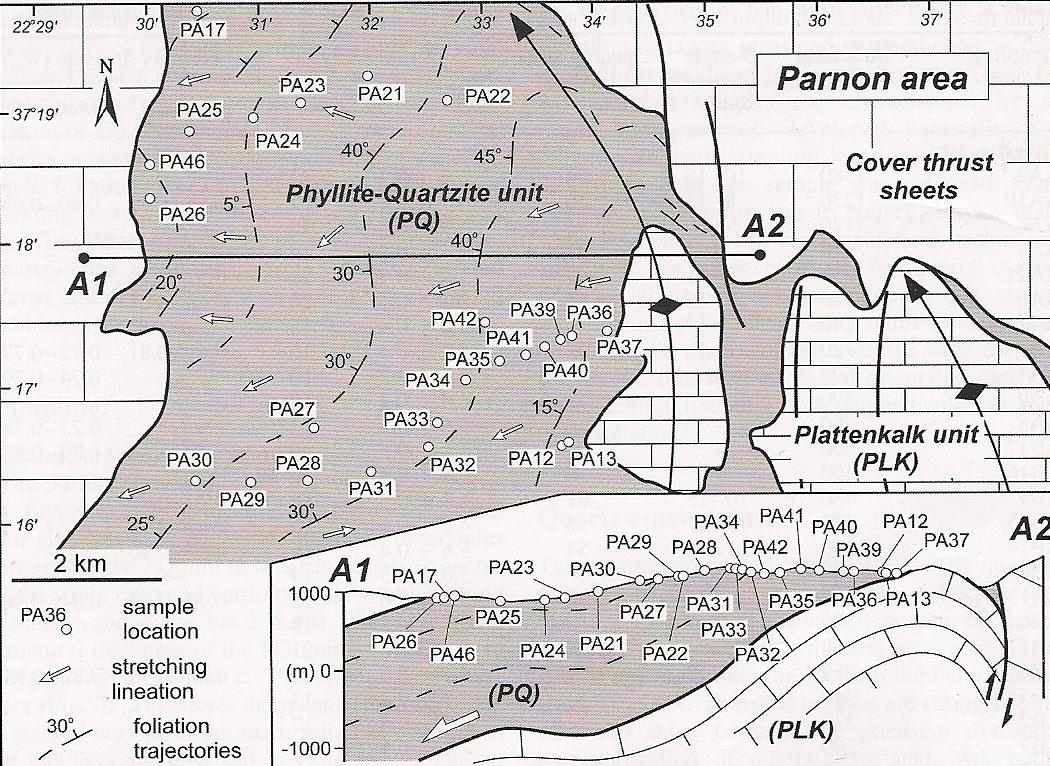 Όπως και στην περιοχή του Ταΰγετου, η επαφή μεταξύ των Πλακωδών ασβεστόλιθων και της Φυλλιτικής-Χαλαζιτικής σειράς είναι μιας κλιμακωτής γεωμετρίας επώθηση που ονομάζεται η επώθηση του Πάρνωνα