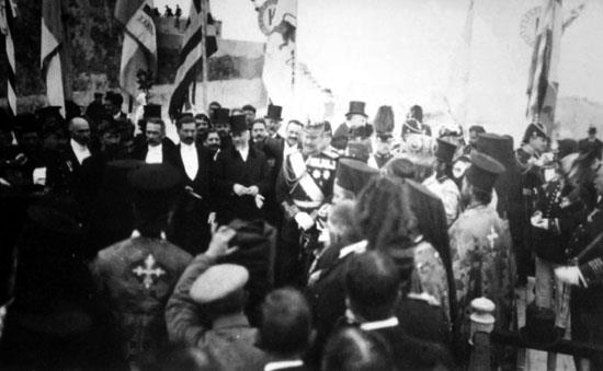 Η τελετή της ένωσης της Κρήτης με την Ελλάδα (1 Δεκεμβρίου 1913).
