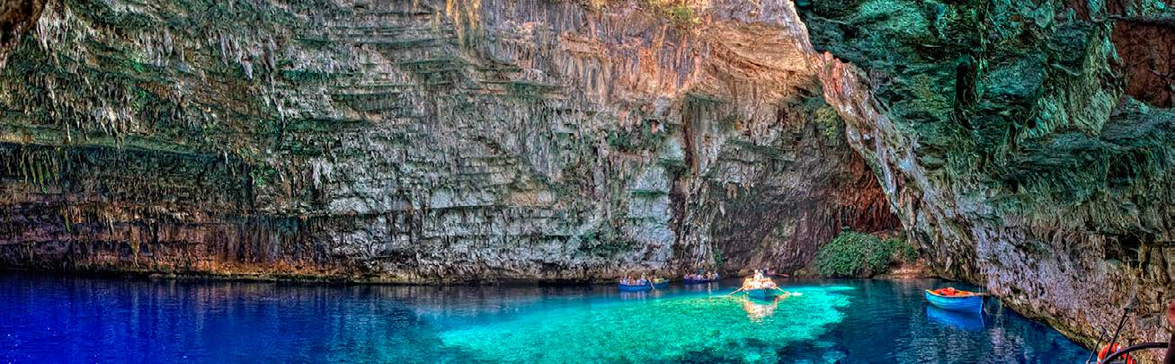 ΚΕΦΑΛΟΝΙΑ ΚΕΦΑΛΟΝΙΑ ΙΘΑΚΗ 1η Μέρα θεσσαλονικη - ΚΥΛΛΗΝΗ - ΠΟΡΟΣ Αναχώρηση το πρωί για την Κεφαλλονιά και με ενδιάμεσες στάσεις καταλήγουμε στην Κυλλήνη. Επιβίβαση στο φέριμποτ και απόπλους.