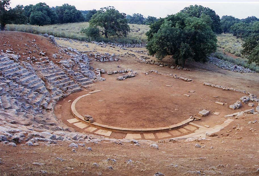 Άποψη της ορχήστρας του θεάτρου των Οινιαδών