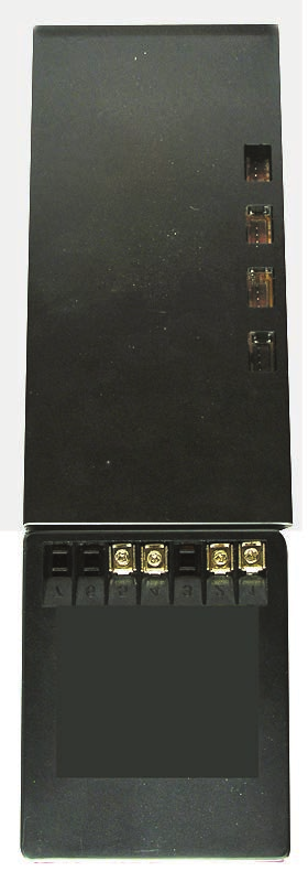 5 - mt ÄéáóôÜóåéò: 330 7 60 mm ÁíÜëõóç: 380 ãñáììýò ÐÅÑÉÃÑÁÖÇ ① ÂÜóç ùíåõôþò ôïðïèýôçóçò ôçò âéíôåïêüìåñáò ② ÁéóèçôÞñáò öùôåéíüôçôáò: åíåñãïðïéåß ôá LD óå óõíèþêåò áìçëïý öùôéóìïý ③ LD ãéá íõ ôåñéíþ