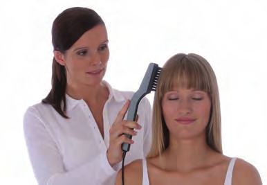 în traume, artropatii, hipertonie musculară extinsă şi dermatologie) Pentru o utilizare mai confortabilă a duşului sau a periei laser, măsuţa mobilă PHYSIOMED poate fi prevăzută cu un