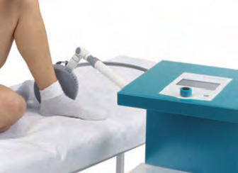 (opţional prin accesoriile suplimentare) Energie emisă continuu sau în impulsuri ACCESORII STANDARD 1 Cablu de alimentare