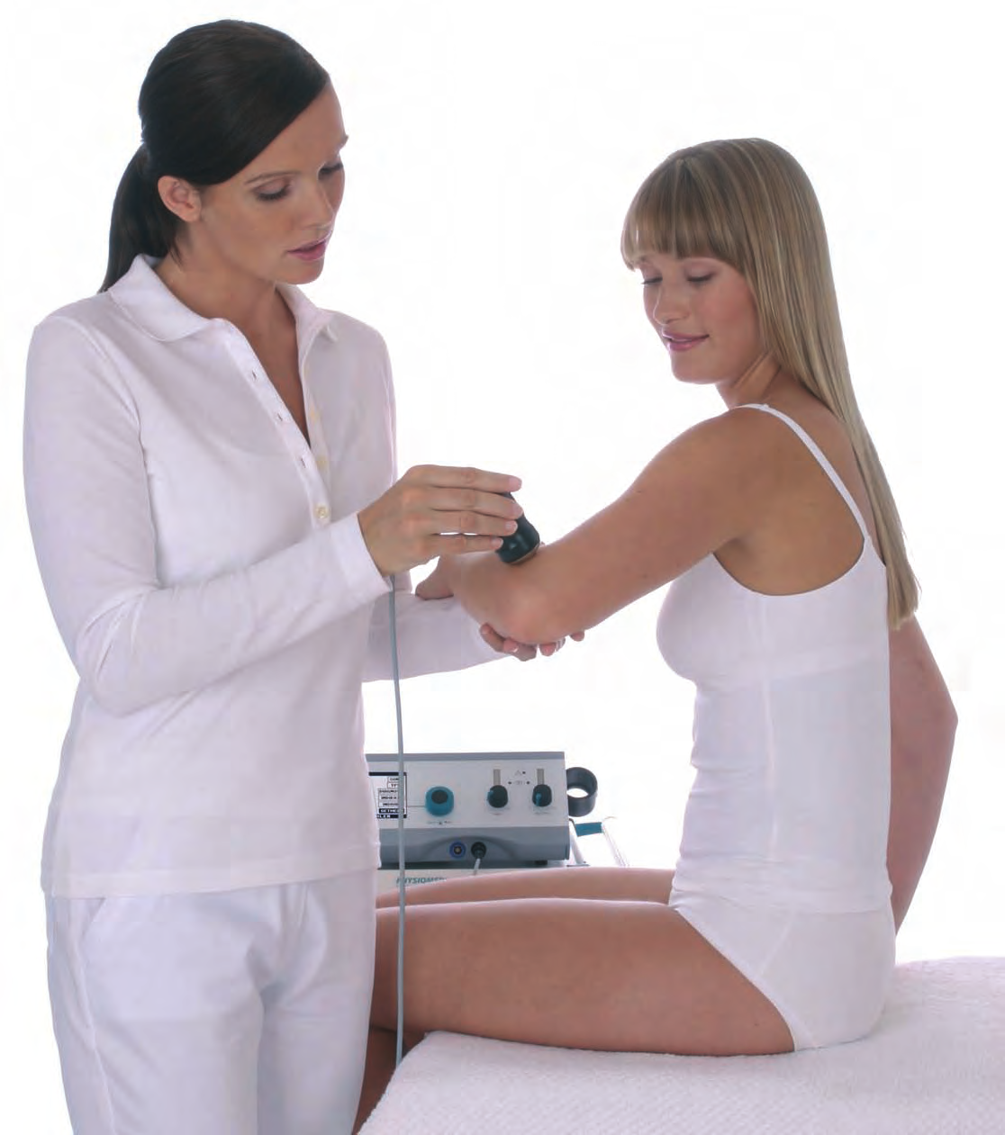 Terapia cu ultrasunete Terapia cu ultrasunete, alături de electroterapie, este una dintre cele mai populare forme ale fizioterapiei.