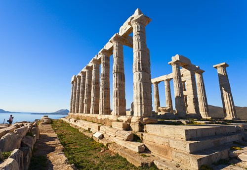 μεταμορφωθεί σε μια σύγχρονο μητρόπολη,