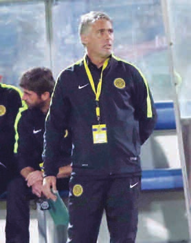 35 bw_35-35_inn 25/11/2015 11:25 ΜΜ Page 35 sporttime ΤΡΙΤΗ 24 ΝΟΕΜΒΡΙΟΥ 2015 ΠΟΔΟΣΦΑΙΡΟ SPORTS 35 Δείχνει ικανή για εξάδα Η Ν.