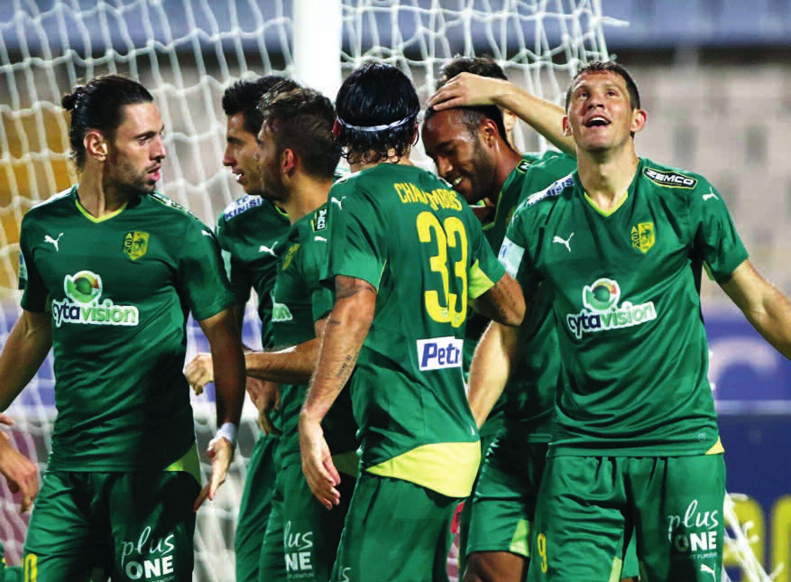 37 bw_37-37_inn 25/11/2015 11:02 ΜΜ Page 37 sporttime ΤΡΙΤΗ 24 ΝΟΕΜΒΡΙΟΥ 2015 ΠΟΔΟΣΦΑΙΡΟ SPORTS 37 Συνεπέστατη στο ραντεβού με την κορυφή Οι «κιτρινοπράσινοι» είχαν τις λύσεις την κατάλληλη στιγμή,