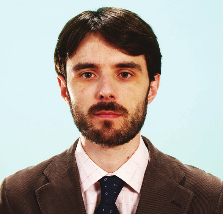 GHEORGHE OVIDIU SFERLEA Né en 1978, à Beiuş Docteur de l École Pratique des Hautes Études, Paris Thèse : L infinité divine chez Grégoire de Nysse Assistant, Université d Oradea, Faculté de Théologie