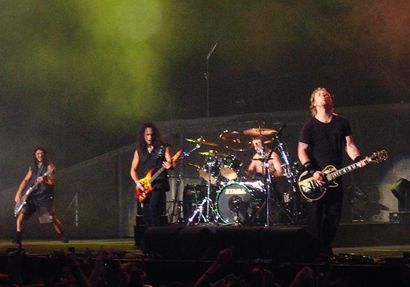 Οι Metallica είναι ένα heavy metal συγκρότημα από τις Ηνωμένες Πολιτείες. Ιδρύθηκαν στις 28 Οκτωβρίου 1981.
