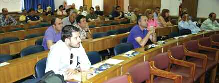 êëáäéêü íýá Την ΓΣ χαιρέτισε ο πρόεδρος της ΟΒΕ Μιχάλης Κιούσης ο οποίος ανέλυσε πλήρως τα προβλήματα του κλάδου, τονίζοντας μεταξύ άλλων: 1.