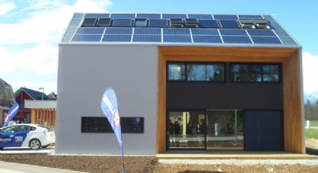 15 energijo pridobljeno z izkoriščanjem naravnih virov energije.