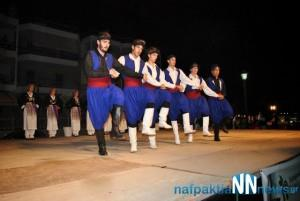 Έτσι, η μελέτη του παρουσιάζει ιδιαίτερο ενδιαφέρον καθώς- πέρα από τα χορογραφικά στοιχεία- μας δίνει πληροφορίες για την ίδια την κοινωνία, την ιστορία, την κοινωνική οργάνωση, τις ηθικές και