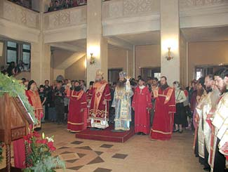 ἀποτελεῖ πολύτιμο δῶρο τοῦ Θεοῦ, τὸ ὁποῖο ἀξίζει θυσιῶν γιὰ νὰ διαφυλαχθῆ, ἀκόμη δὲ καὶ νὰ διευρυνθῆ!